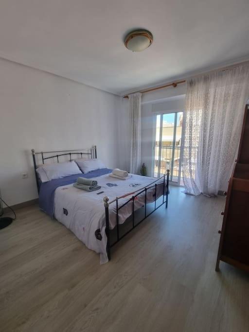 Lovely Three-Bedroom Apartment In Puerto De Sagunt Sagunto Extérieur photo
